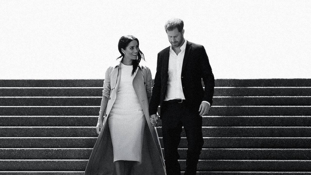 poster Harry và Meghan Harry & Meghan